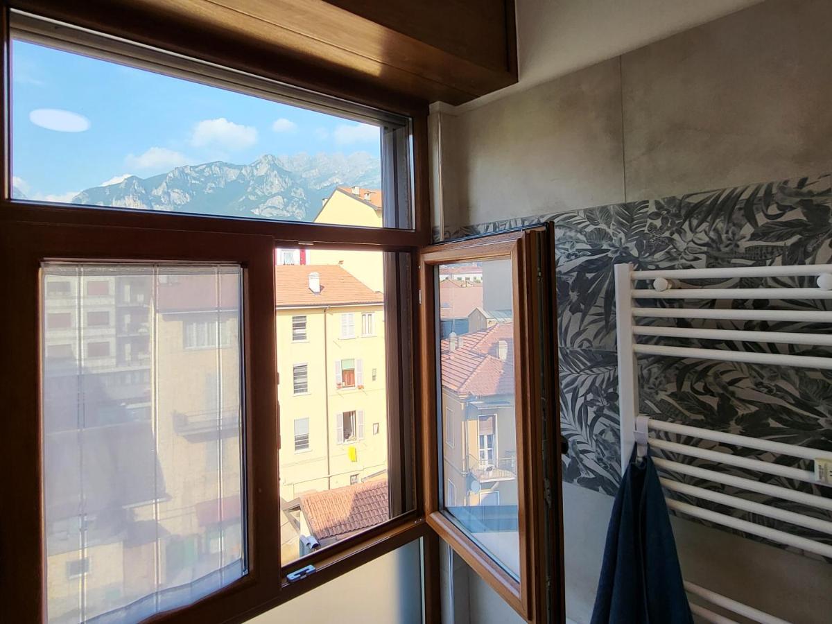 Casa Lariana Lägenhet Lecco Exteriör bild