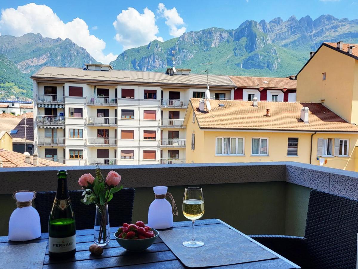 Casa Lariana Lägenhet Lecco Exteriör bild