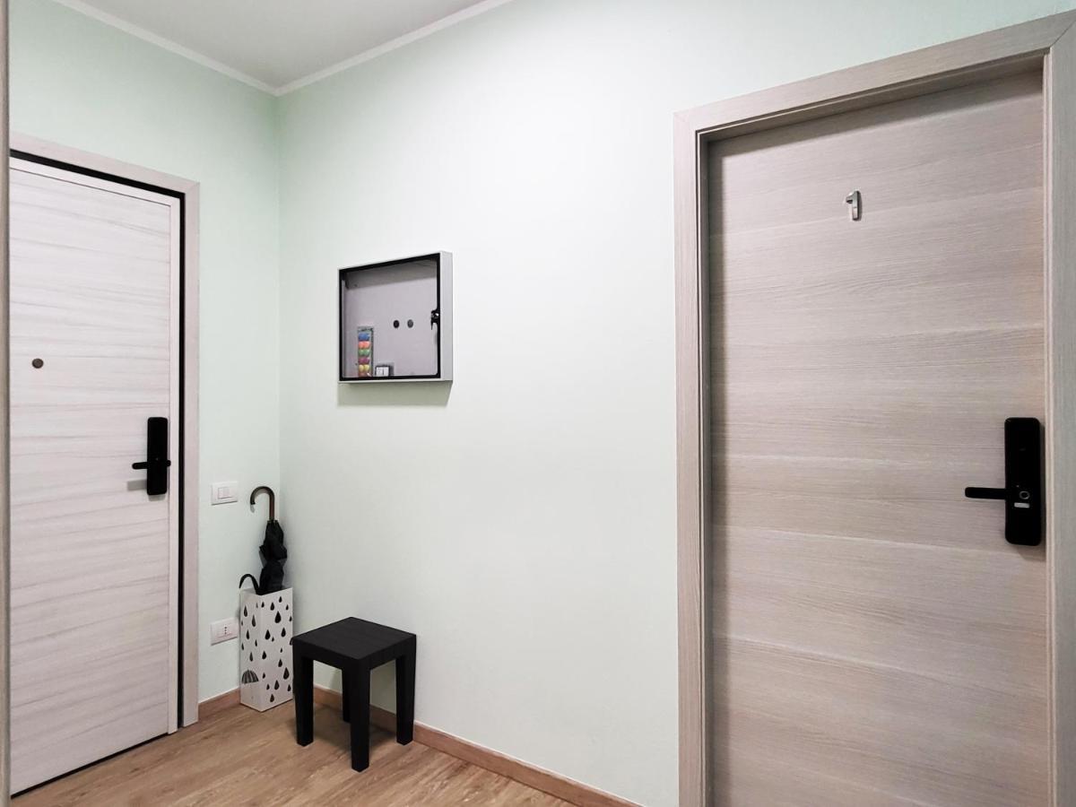 Casa Lariana Lägenhet Lecco Exteriör bild