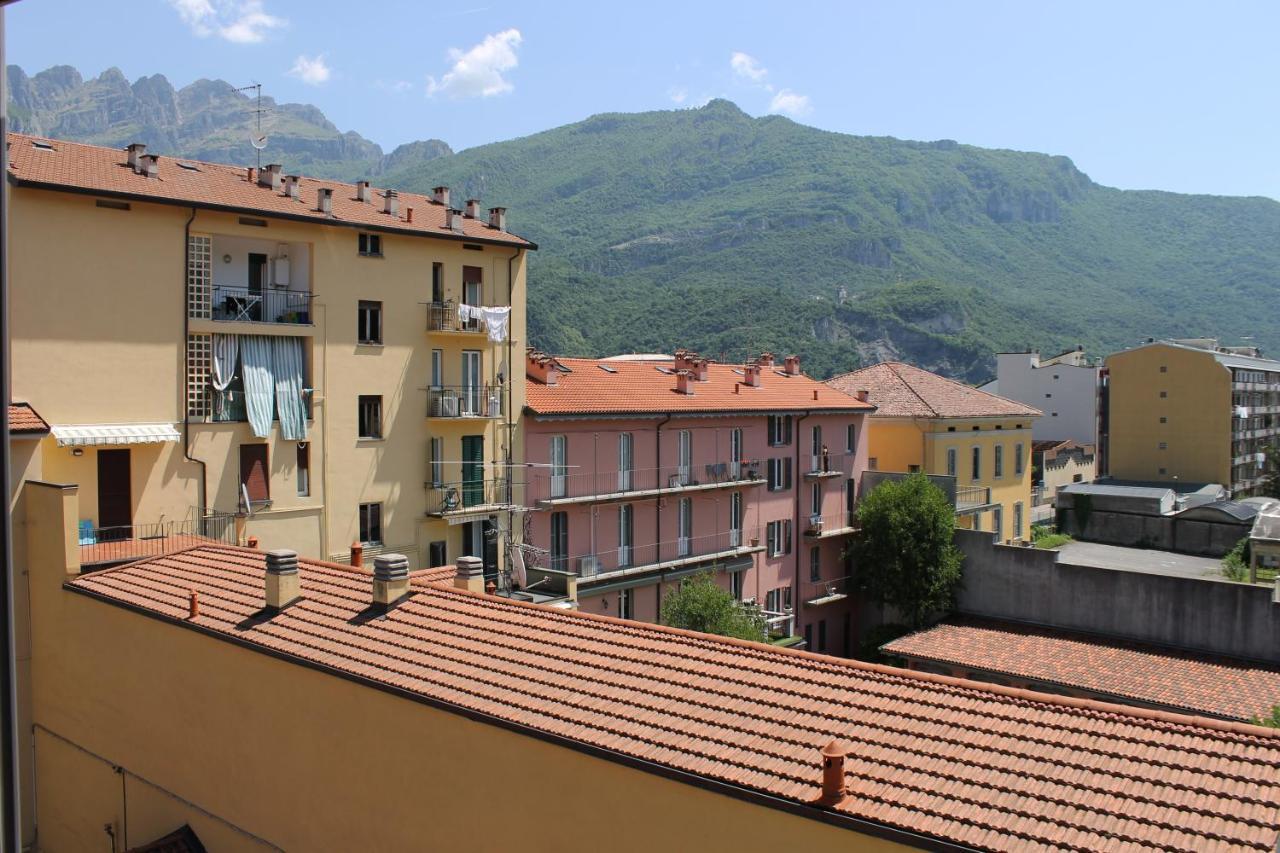 Casa Lariana Lägenhet Lecco Exteriör bild